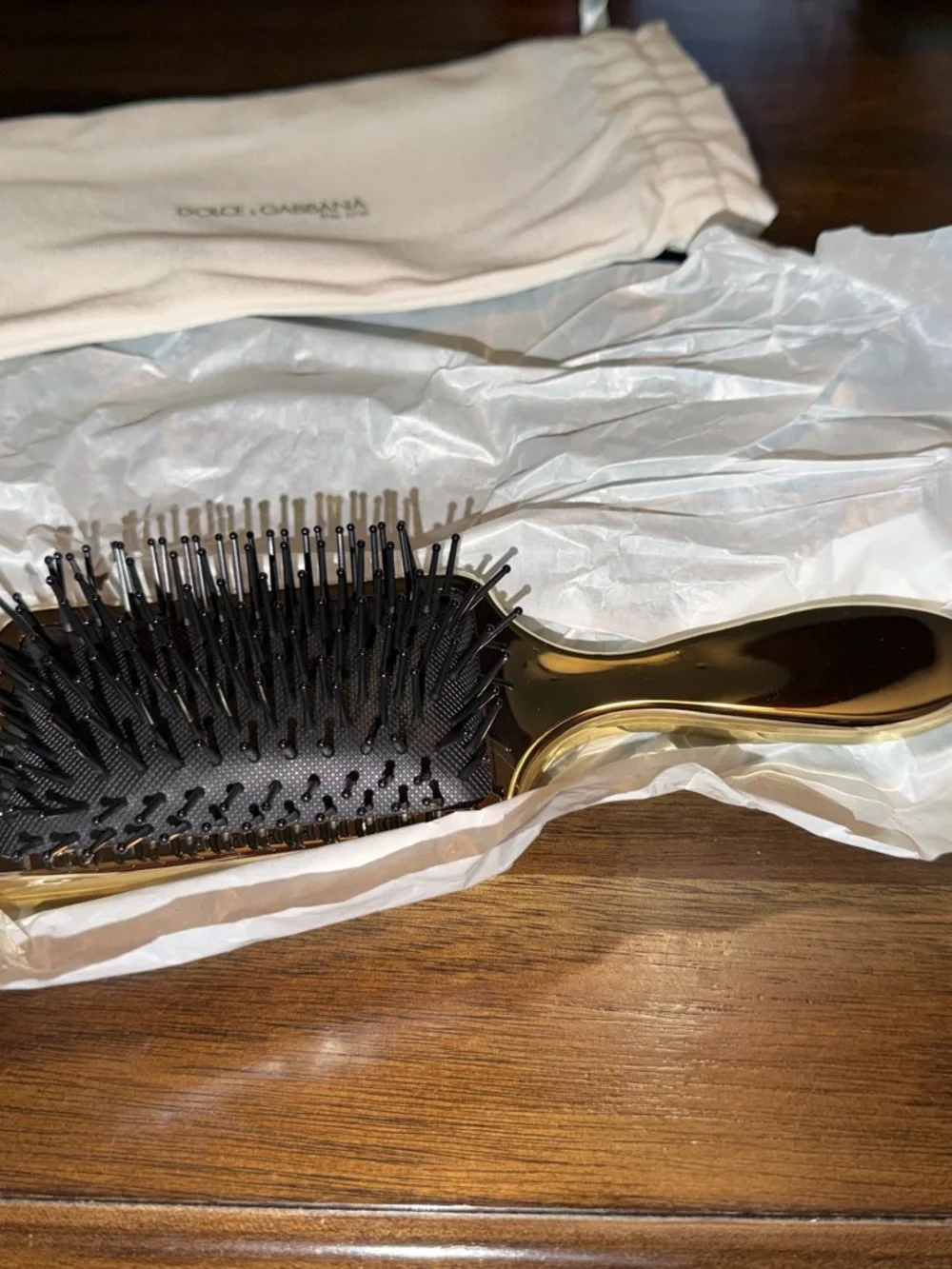 💛🆕 Dolce & Gabbana Gold Paddle Brush Hairbrush with Pouch - Picture 4 of 10